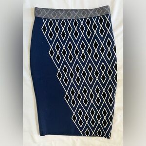 Leo & Sage Womens Sweater Knit Pencil Skirt in Navy Diamond Print Sz M